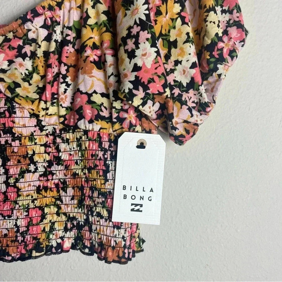 NWT Billabong Get Along Puff Sleeve Ruffle Top size L - Picture 5 of 11